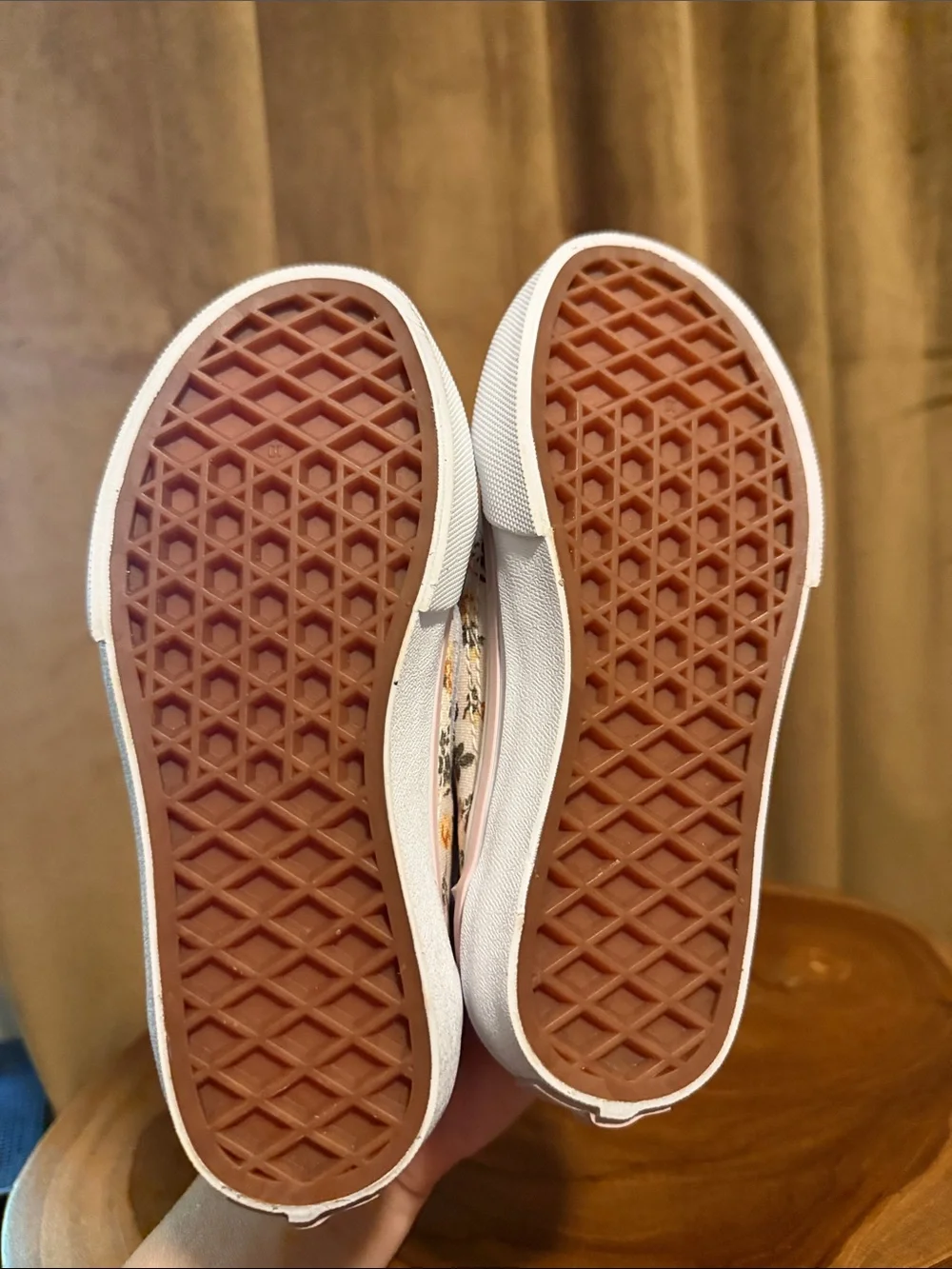 Kids Brand New Pink Floral Vans